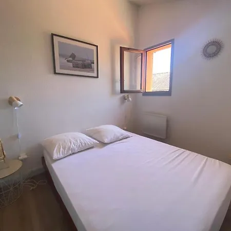 Villa Renovee A 2 Pas De La - 4 Pers. - Fr-1-413-269